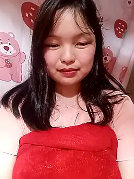 XoiXoi232 online show from February 18, 1:10 pm