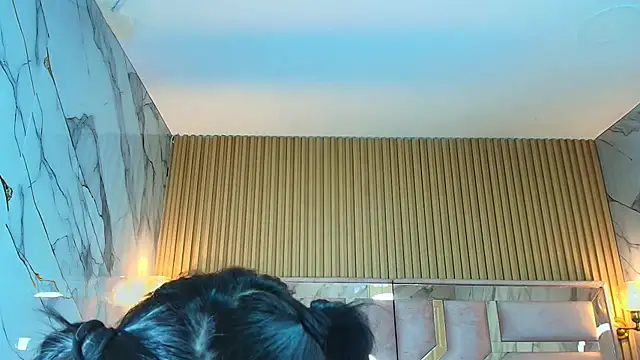 Snapshot of zoe_r_ chatting on October 3, 3:55 am zoe r online show from October 3, 3:55 am