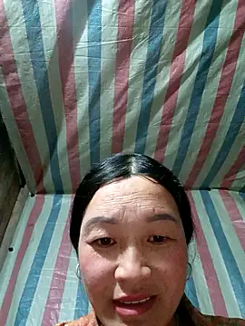 Bliss rose online show from November 21, 8:05 am