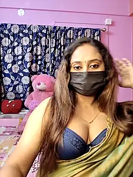 Cute-lusi online show from April 26, 7:11 pm