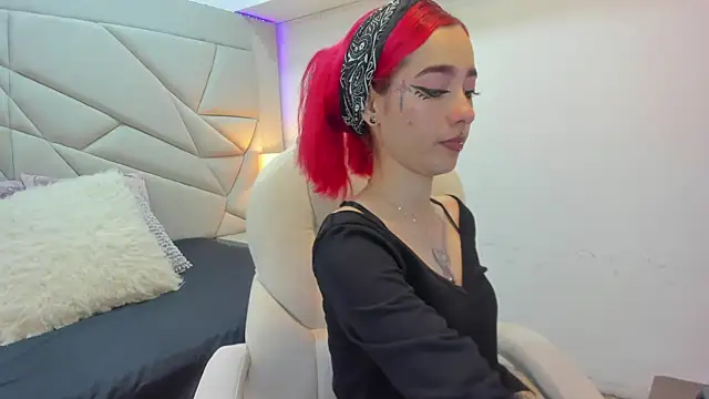 persefone 333 online show from September 19, 9:25 pm