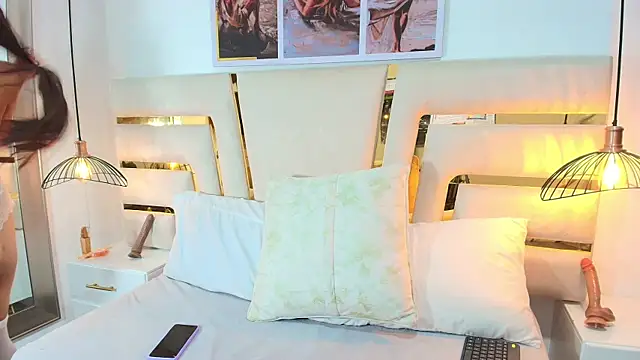 Baby-Rouse  online show from November 3, 8:24 pm