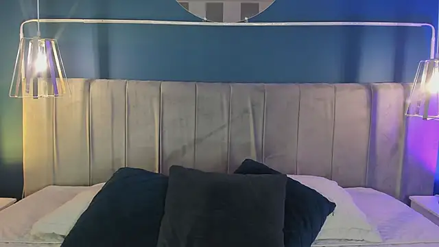 Snapshot of _Maccaa_ chatting on October 13, 12:52 pm Maccaa online show from October 13, 12:52 pm