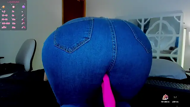 MikaelaStone online show from January 5, 5:27 pm