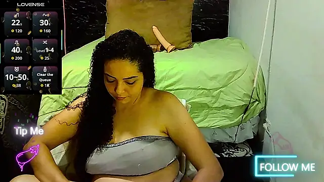  naughty milf online show from February 14, 3:19 am