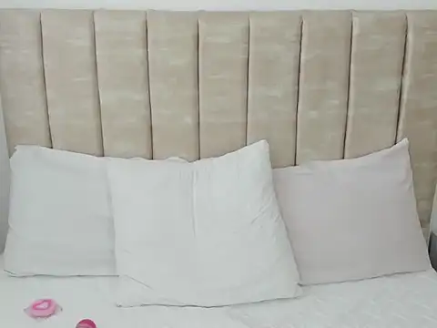 AprilStone1 online show from October 23, 12:55 pm