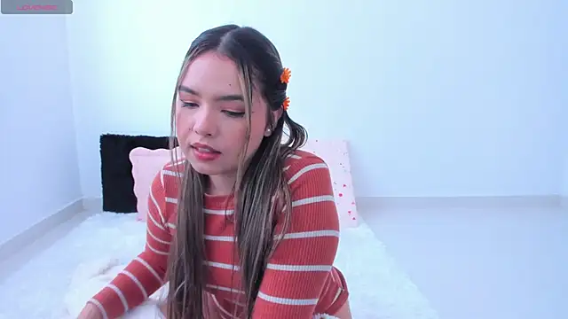 Alana Banana  online show from October 20, 3:48 pm