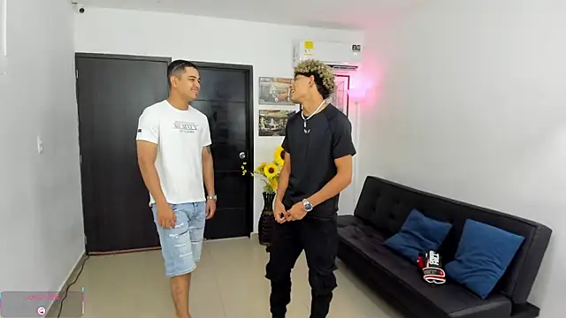 Playhardsex  online show from March 28, 11:25 pm