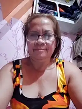 vickyhot1966 online show from April 9, 7:52 pm