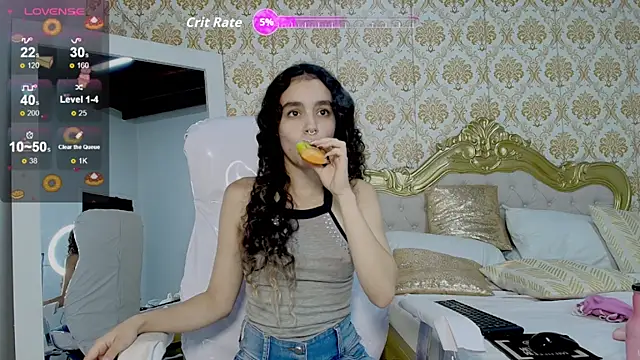 Snapshot of JessB_ chatting on September 18, 6:39 pm JessB online show from September 18, 6:39 pm