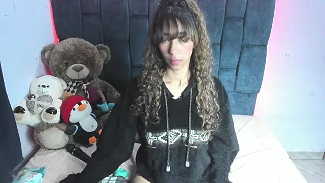 ValentinaKlean online show from February 20, 6:26 am