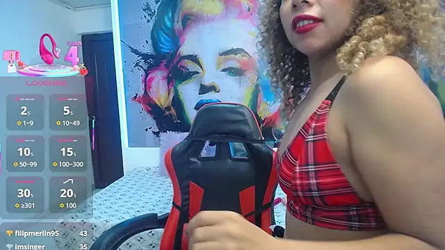 thalia mills19 online show from December 22, 3:20 am