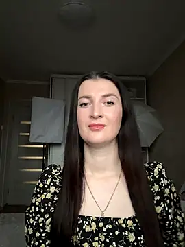 EvelinCuper online show from November 19, 6:35 am