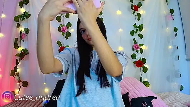 cutee andrea online show from October 24, 1:56 am