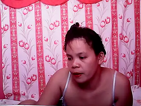 Sexylyka30 online show from February 3, 5:05 am