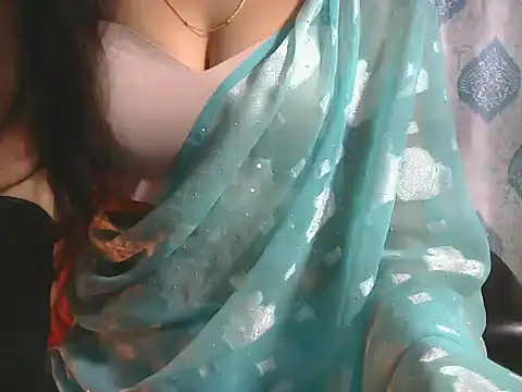 sheetal-sheetal95 online show from November 21, 6:32 pm