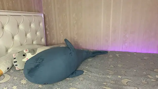 melanashake online show from February 13, 9:44 am