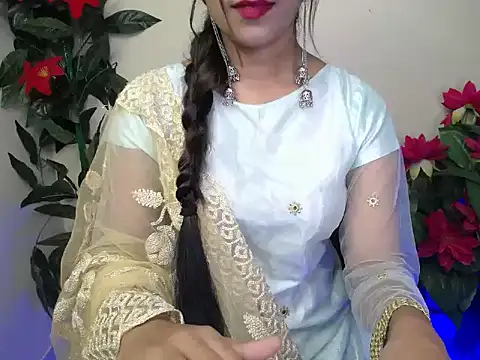 Snapshot of Little_queenn chatting on September 11, 1:06 am Little queenn online show from September 11, 1:06 am