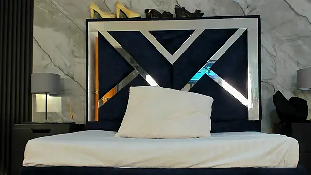 VanessaHard as online show from February 10, 7:28 pm