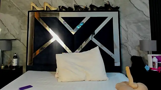 VanessaHard as online show from February 24, 7:56 pm