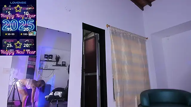 chubby sexy  online show from December 2, 12:51 pm