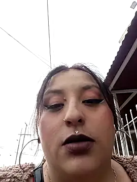 megan fox5 online show from October 27, 9:09 pm