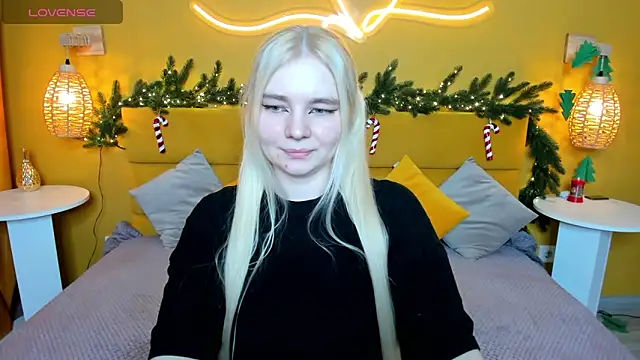 RuthBryant online show from December 21, 12:59 am