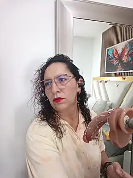 Luna Naughty1 online show from March 23, 6:14 pm