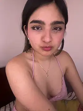 Snapshot of Clementyne30 chatting on September 23, 1:15 am Clementyne30 online show from September 23, 1:15 am