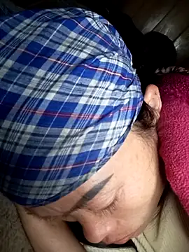 CoMay003 online show from November 30, 5:44 am