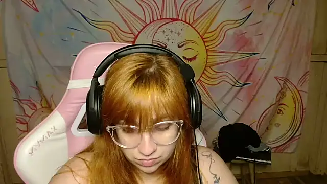 witchkiki online show from January 13, 7:25 am