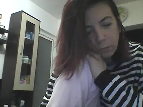 Anayssa  online show from February 28, 9:03 pm