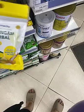   BabyShowPublic   online show from April 17, 3:58 pm