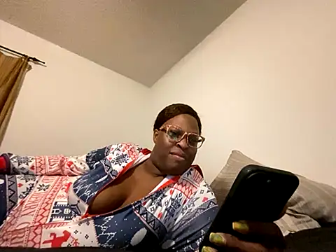 Snapshot of KANDIS864 chatting on September 25, 11:46 pm KANDIS864 online show from September 25, 11:46 pm