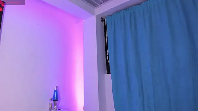 MiaVillalobos online show from February 3, 2:53 am