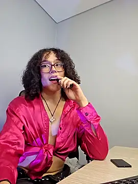 Snapshot of Dark_nina_ chatting on October 12, 2:41 pm Dark nina online show from October 12, 2:41 pm