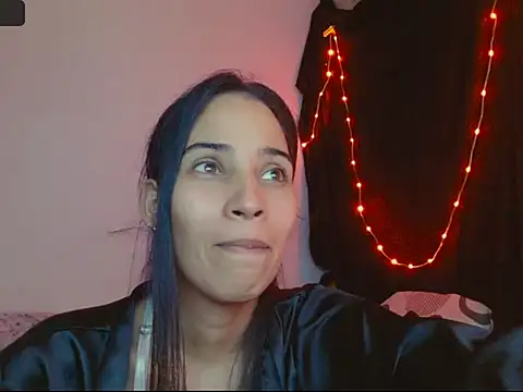 LexxxyQueen online show from June 9, 5:18 am