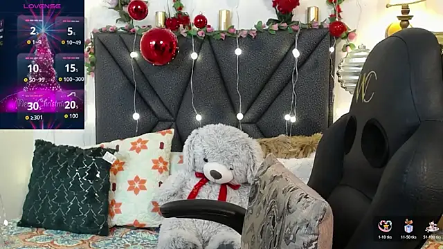 IndraKaur  online show from December 1, 1:25 pm