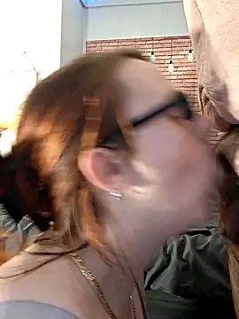 queenpeaches121 online show from November 15, 12:44 am