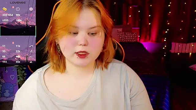 fillisfox  online show from June 19, 6:50 am