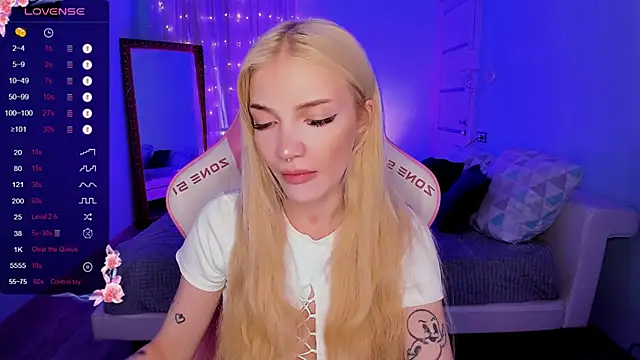 AnyaTaylor  online show from October 22, 2:27 am