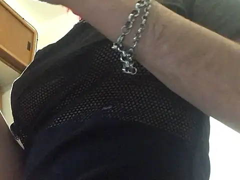 kendrafarq online show from October 17, 8:56 pm