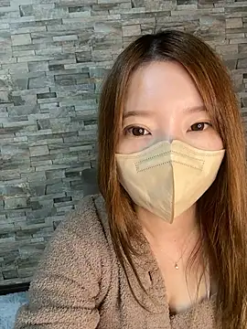 yuuhichan online show from October 31, 8:02 pm