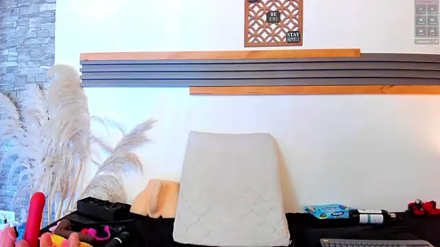 Sarita  love online show from February 24, 2:11 am