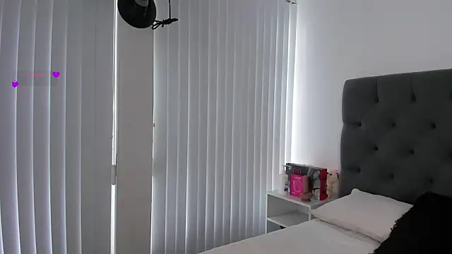 VictoriaParkeer online show from February 24, 12:59 pm