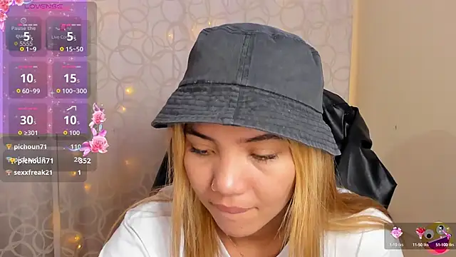 kata22sofia online show from November 22, 6:21 pm