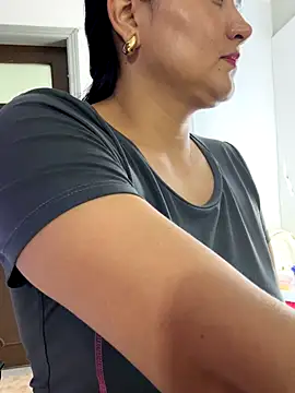 Rouse69  online show from November 28, 7:11 am