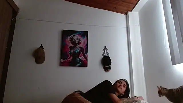 Crystal Star  online show from April 15, 5:13 pm