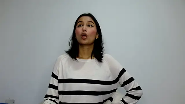 Gia Lee online show from September 30, 2:28 am