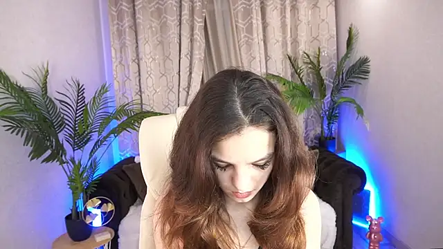 AnitaBambie online show from March 18, 7:24 am